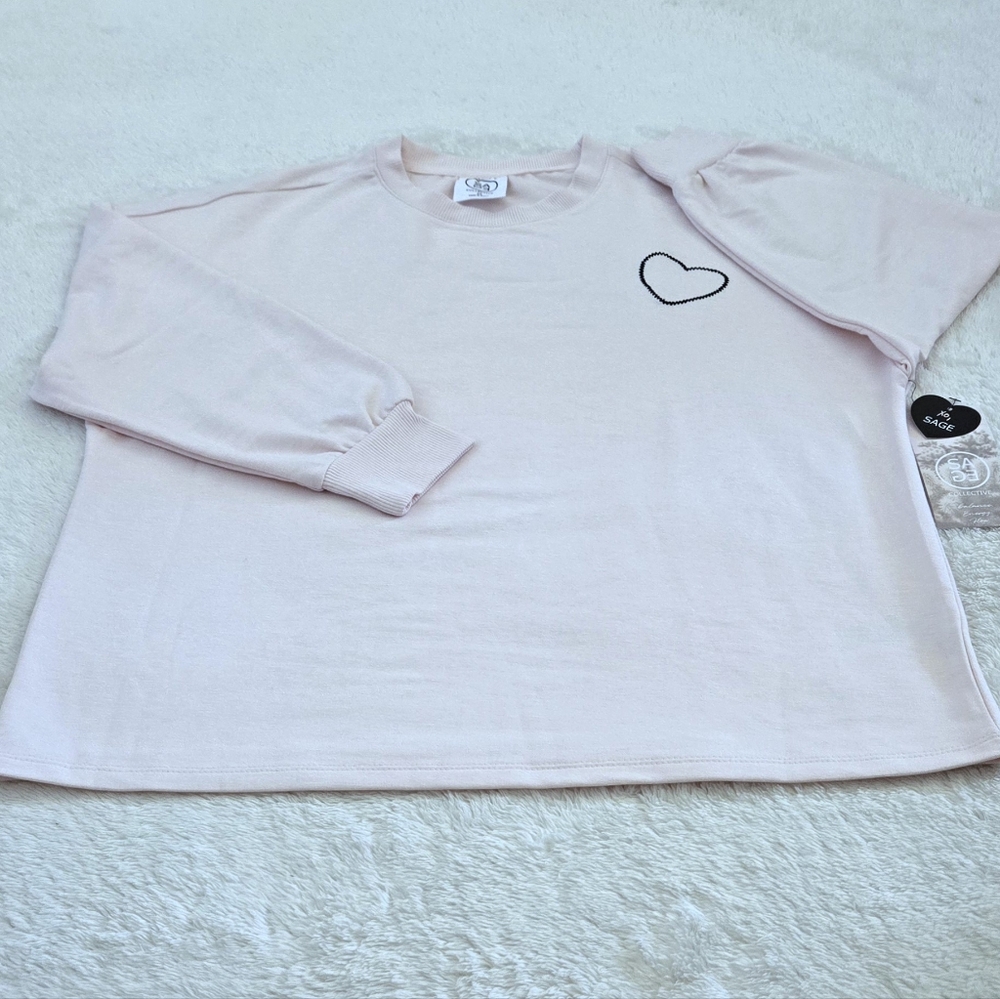 Sage🌿 Collective Stitched🪡 Open Black Heart🖤 Sweatshirt  - NWT - Picture 12 of 14